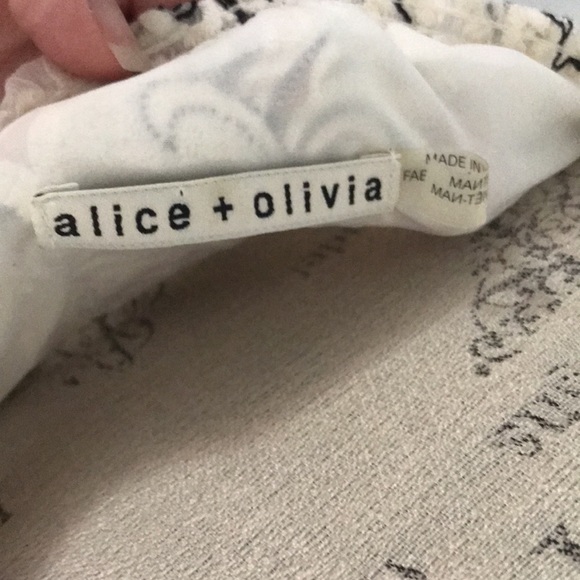 Alice + Olivia Janelle Off the Shoulder Silk and Lace Dress Size 2 $368 retail - Picture 6 of 11